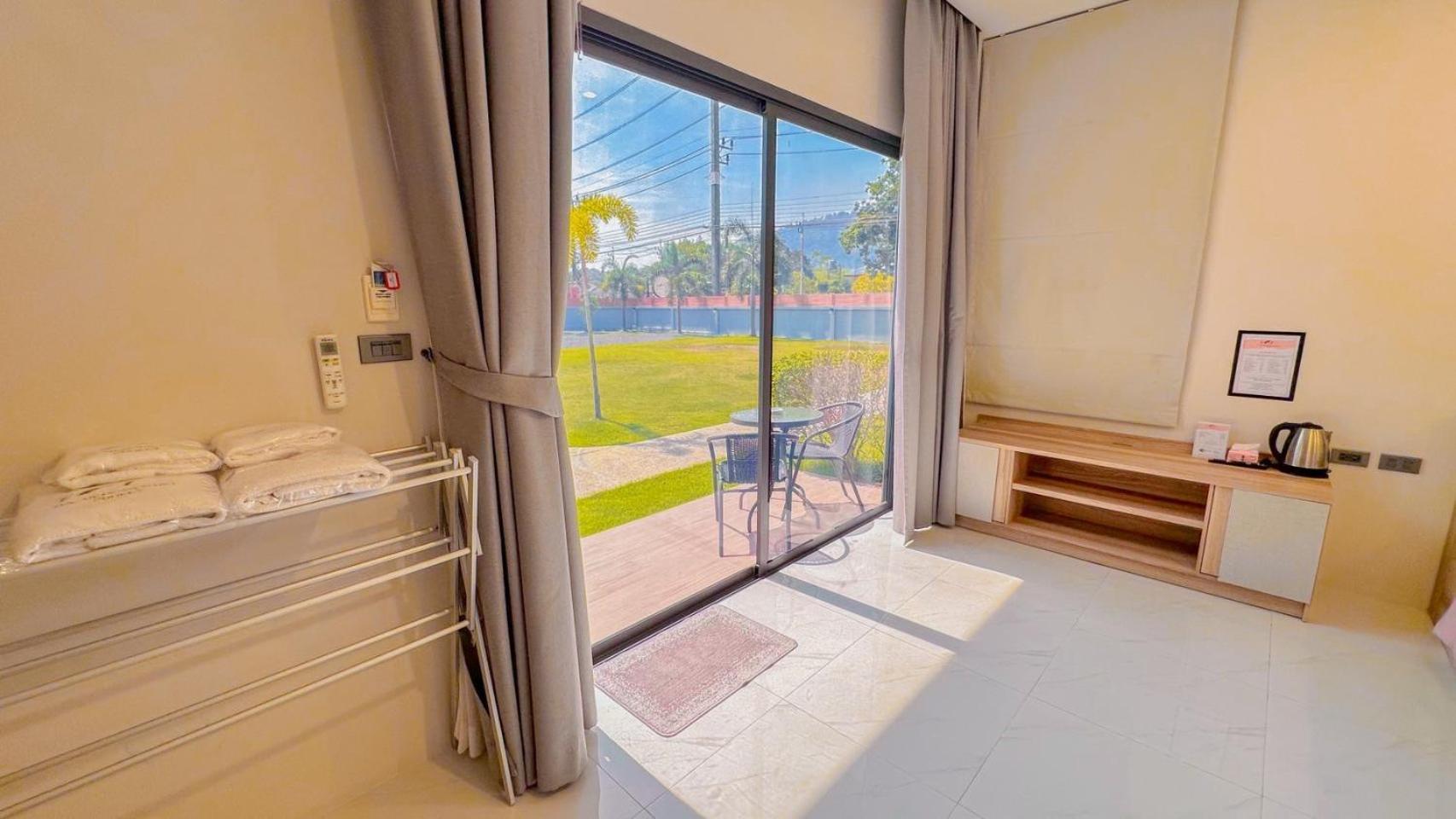 Hotel The Memories Hill Phuket Thalang Exterior foto